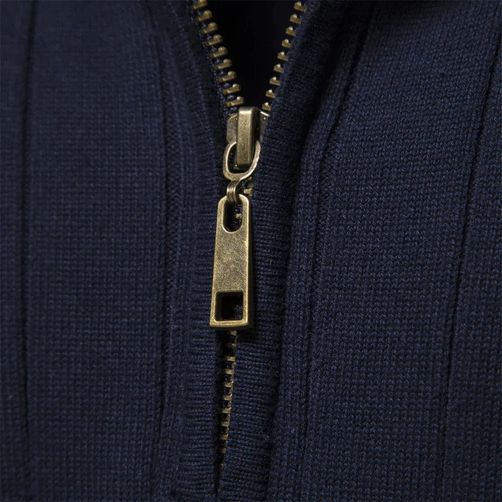 Aziel - Knitted zipper sweater